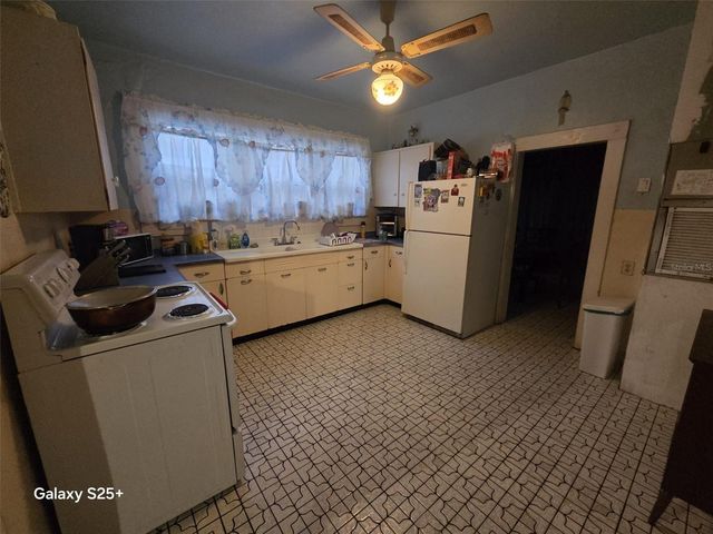 1301 N 26TH AVENUE, Tampa, FL 33605