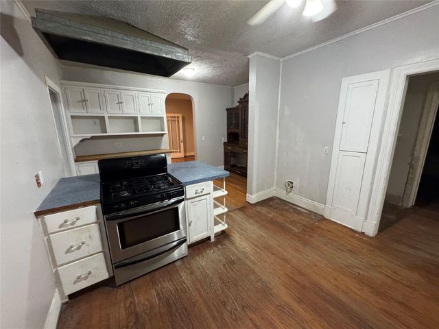 218 Everton Street, Houston, TX 77003