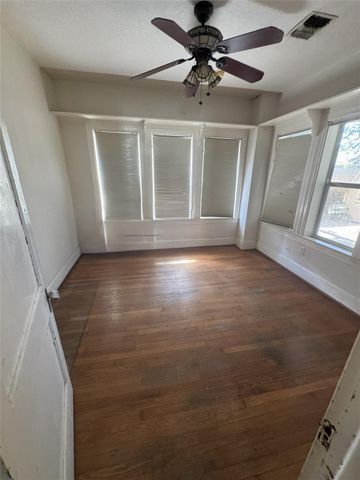 218 Everton Street, Houston, TX 77003
