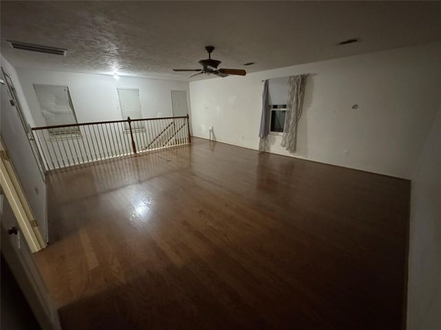 218 Everton Street, Houston, TX 77003