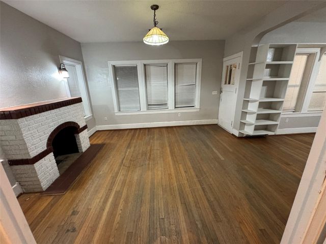 218 Everton Street, Houston, TX 77003