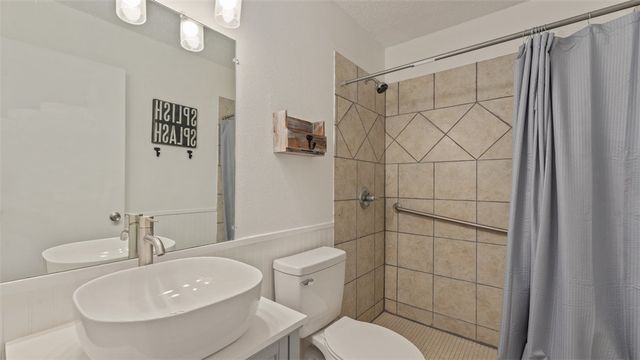 10 Dillow Lane, Bella Vista, AR 72714