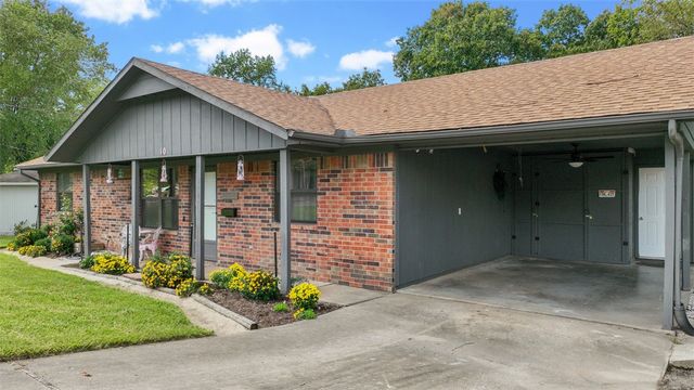 10 Dillow Lane, Bella Vista, AR 72714