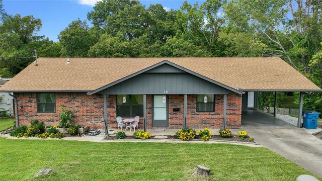10 Dillow Lane, Bella Vista, AR 72714