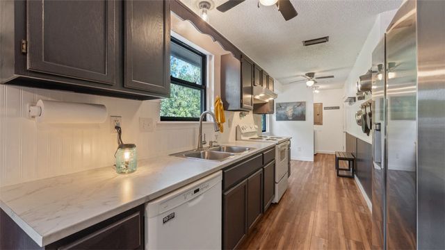 10 Dillow Lane, Bella Vista, AR 72714