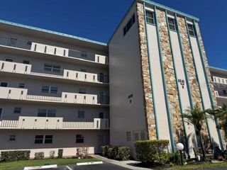 3840 IRONWOOD LANE 304H, Bradenton, FL 34209