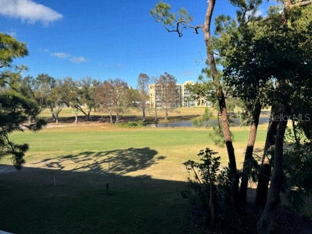 Image 19 of property listing at 3840 IRONWOOD LANE 304H, Bradenton, FL 34209