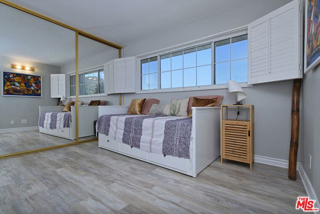 4140 Warner Boulevard 302, Burbank, CA 91505