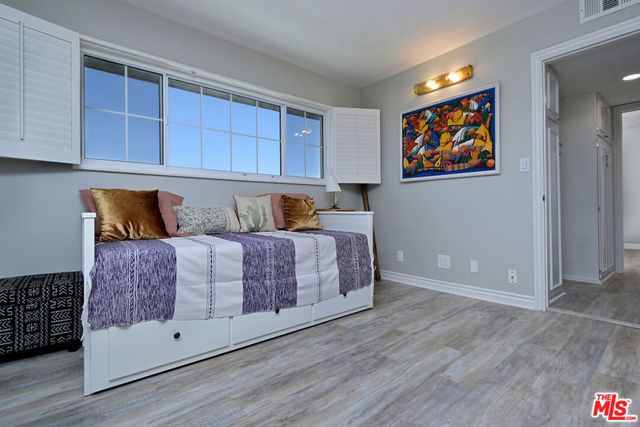 4140 Warner Boulevard 302, Burbank, CA 91505