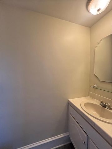 2238 Fairview Avenue, Wilson Boro, PA 18042