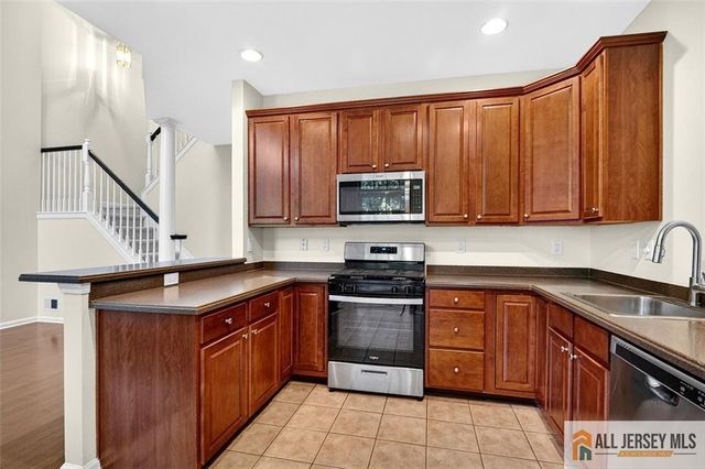 68 Osprey Drive, Old Bridge, NJ 08857