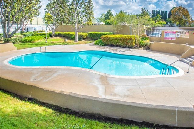 1001 W Stevens Avenue 157, Santa Ana, CA 92707