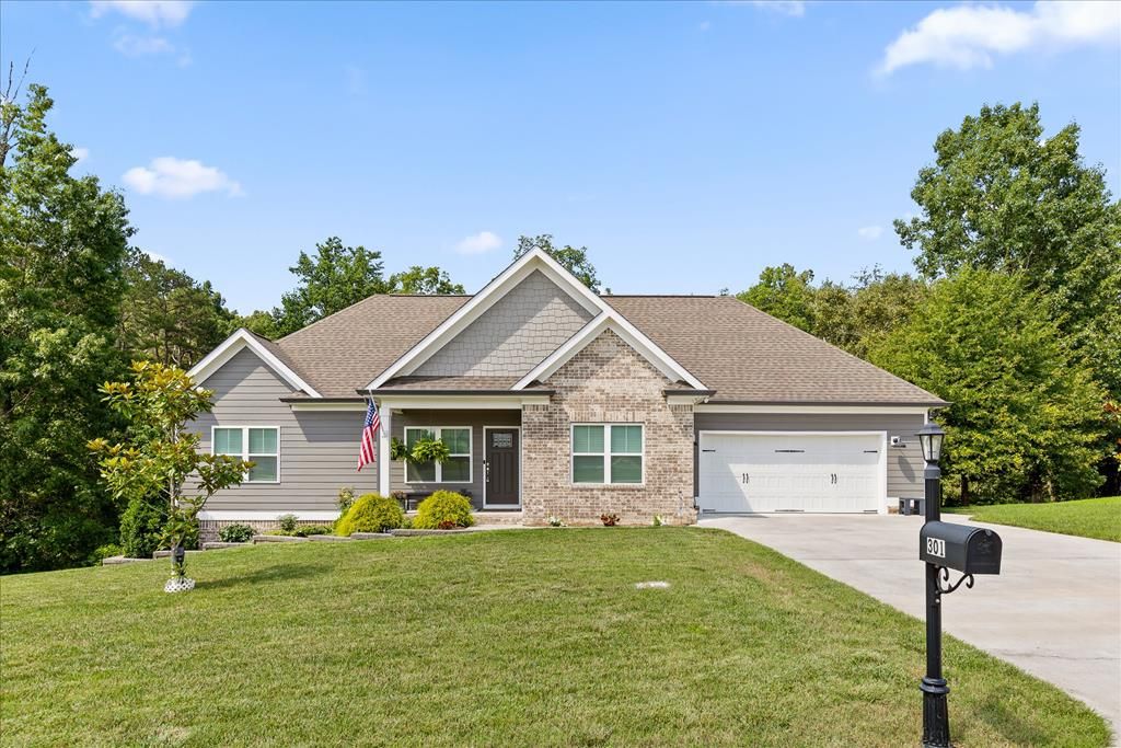 301 Sentry Oaks, Chickamauga, GA 30707