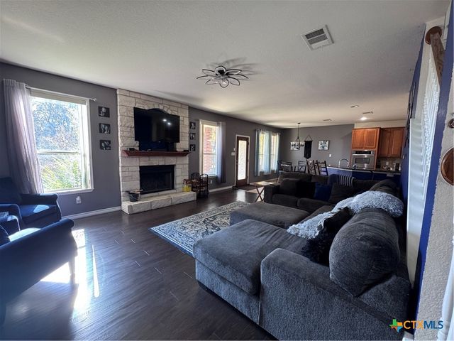 5902 Siltstone Loop, Killeen, TX 76542