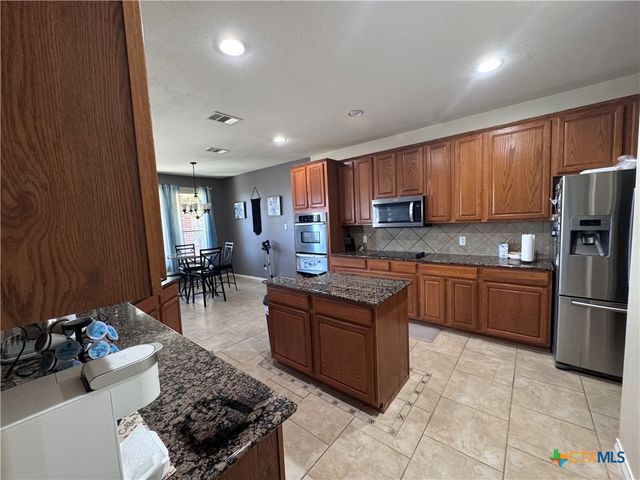 5902 Siltstone Loop, Killeen, TX 76542