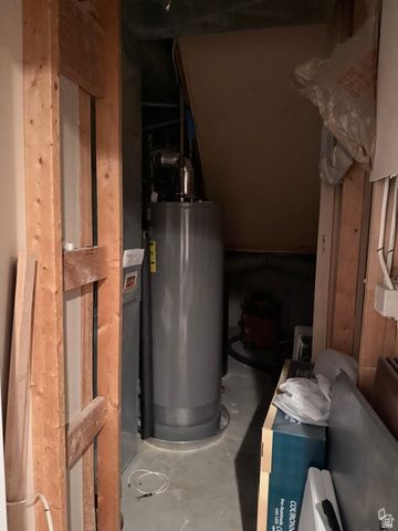 2010 W 12820 S, Riverton, UT 84065
