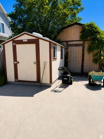 2010 W 12820 S, Riverton, UT 84065