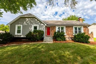 7914 N Garfield Avenue, Kansas City, MO 64118