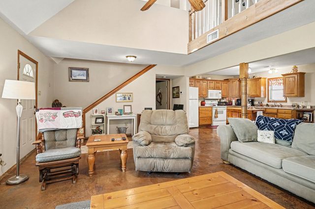 7445 County Road 305, Grandview, TX 76050