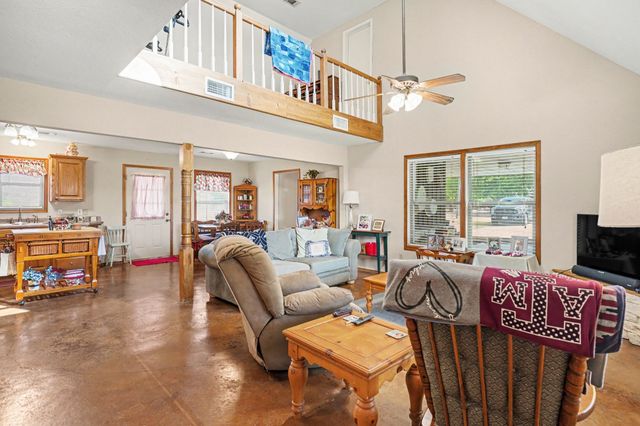 7445 County Road 305, Grandview, TX 76050