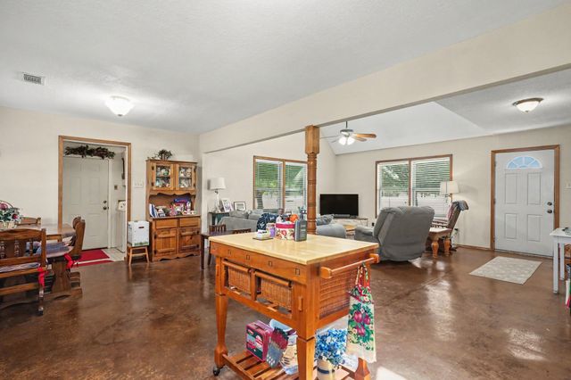7445 County Road 305, Grandview, TX 76050