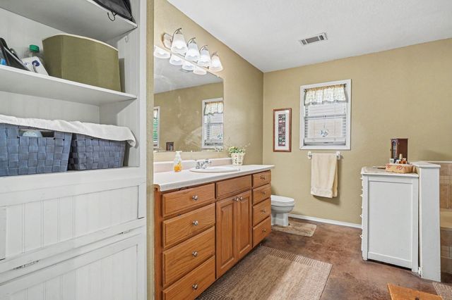 7445 County Road 305, Grandview, TX 76050
