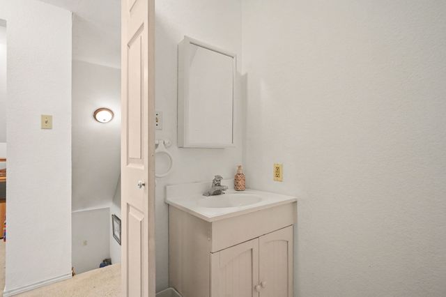 7445 County Road 305, Grandview, TX 76050