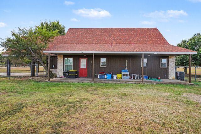 7445 County Road 305, Grandview, TX 76050