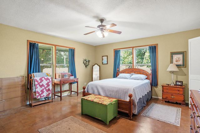 7445 County Road 305, Grandview, TX 76050