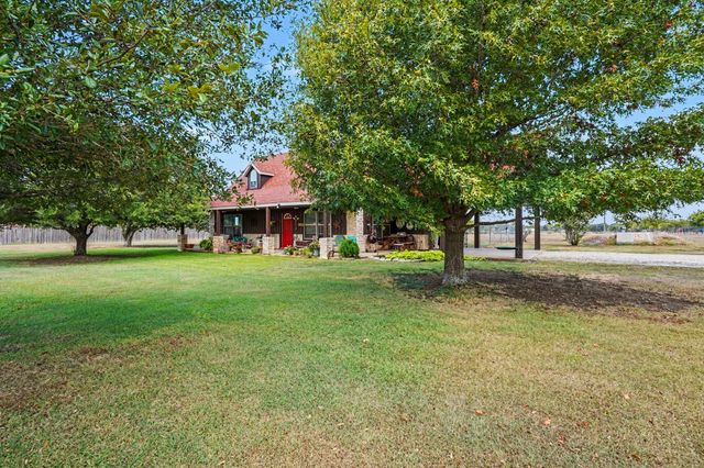 7445 County Road 305, Grandview, TX 76050