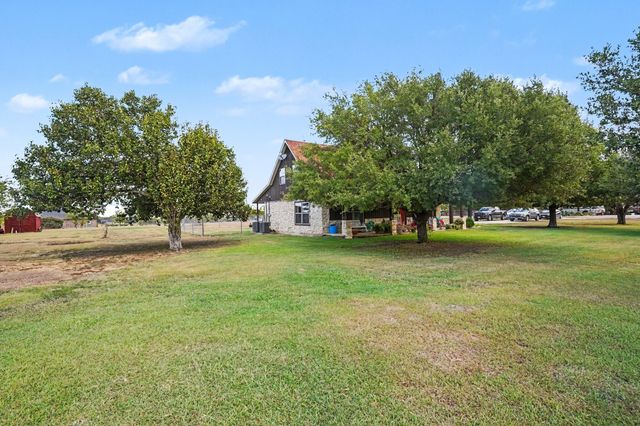 7445 County Road 305, Grandview, TX 76050
