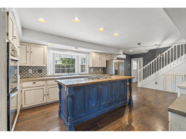 3005 Ne 49TH St, Vancouver, WA 98663
