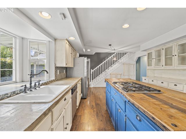 3005 Ne 49TH St, Vancouver, WA 98663