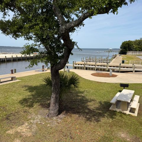 000 Mallet Road, Freeport, FL 32439