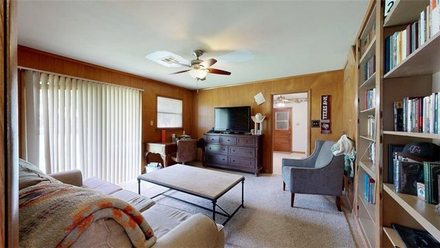 4304 Aspen Street, Bryan, TX 77801