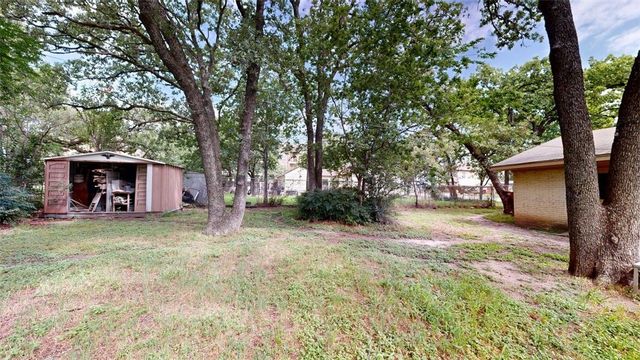 4304 Aspen Street, Bryan, TX 77801