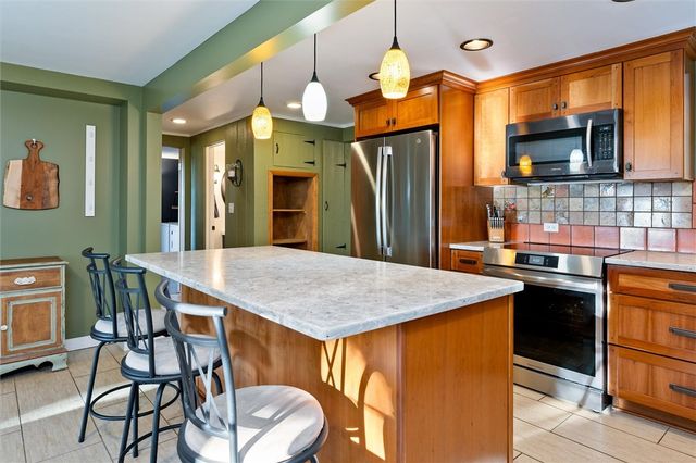7406 Forest Trail, Victor, NY 14564