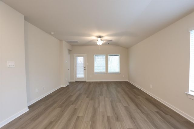 6686 Lahna Oak Drive, Conroe, TX 77304