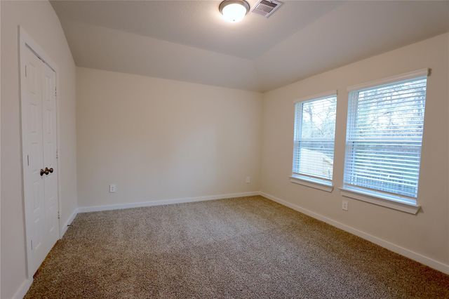 6686 Lahna Oak Drive, Conroe, TX 77304