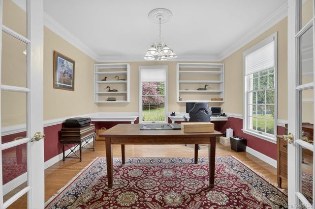 4 Pearl Court, Katonah, NY 10536