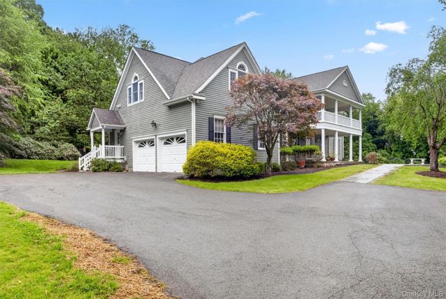 4 Pearl Court, Katonah, NY 10536