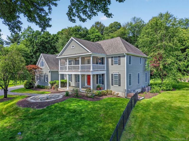 4 Pearl Court, Katonah, NY 10536
