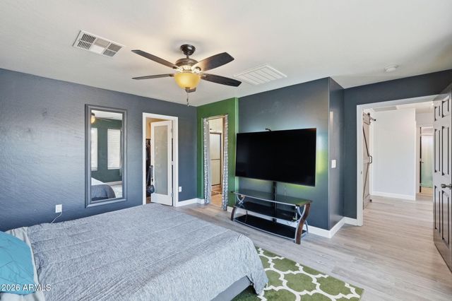 3034 W VILLA CASSANDRA Drive, Phoenix, AZ 85086