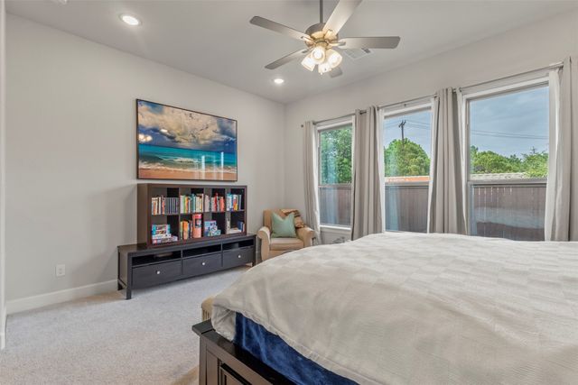 5608 Stewarts Creek Court, The Colony, TX 75056