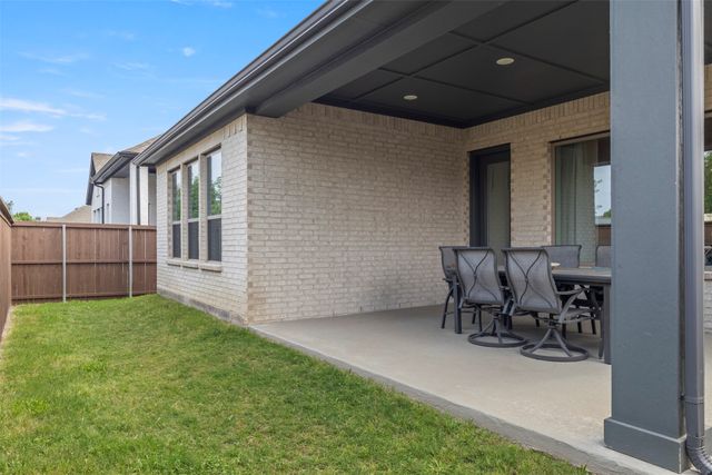 5608 Stewarts Creek Court, The Colony, TX 75056
