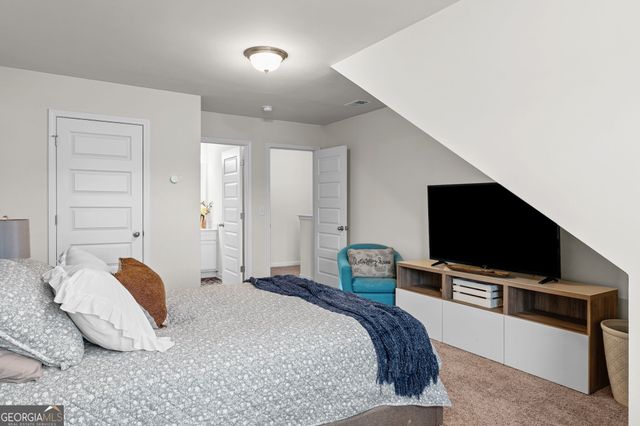 172 Maple Hill Drive, Newnan, GA 30265
