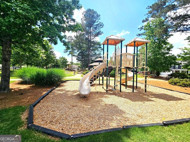 172 Maple Hill Drive, Newnan, GA 30265