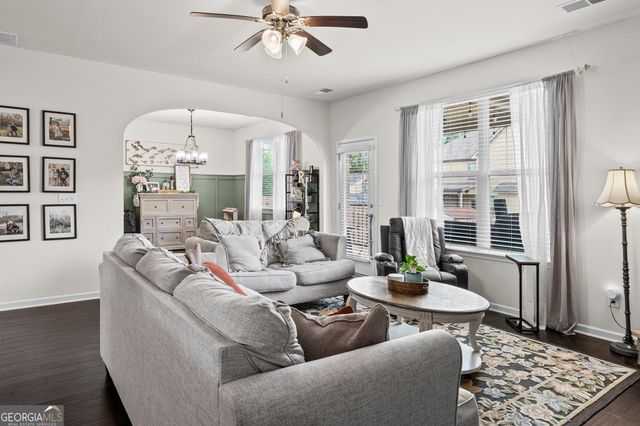 172 Maple Hill Drive, Newnan, GA 30265