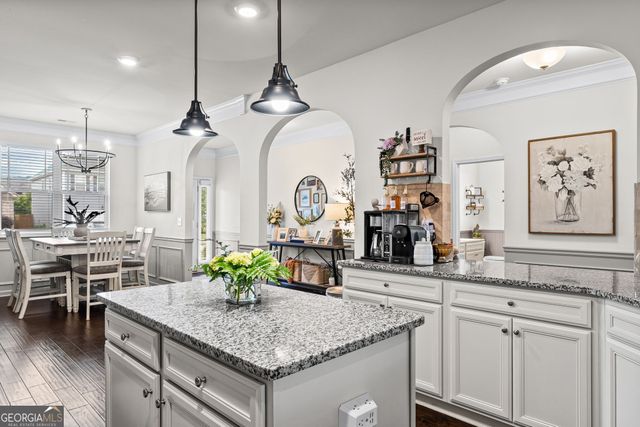 172 Maple Hill Drive, Newnan, GA 30265