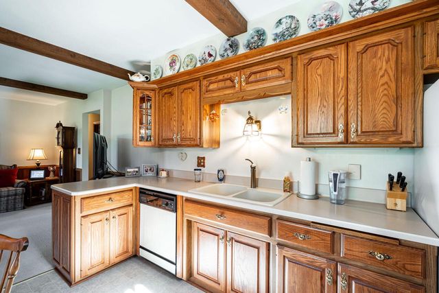 3351 Moraine DRIVE, Hubertus, WI 53033